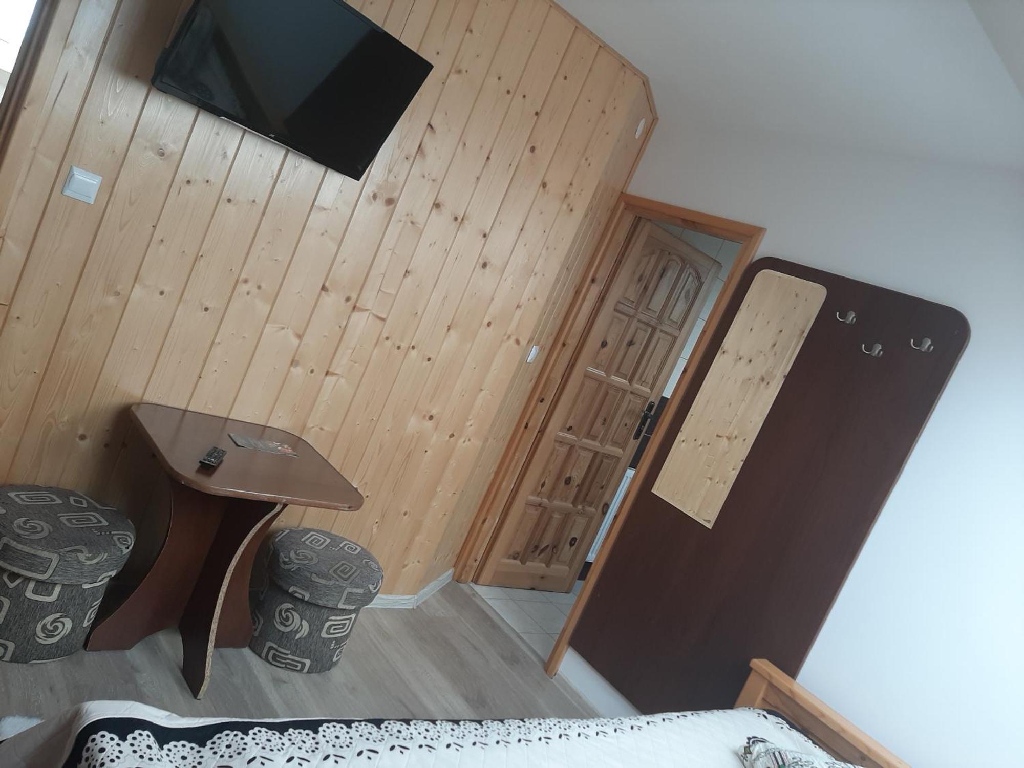 Pokoje U Mrugaly Czerwienne Bilik gambar