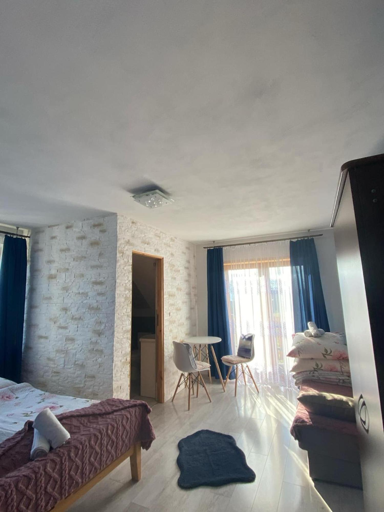 Pokoje U Mrugaly Czerwienne Luaran gambar
